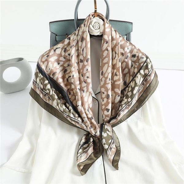 2021 new fashion scarf print women silk square neck foulard spring shawl hijab bandana spring scarves leopard headband, Blue;gray
2021 new fashion scarf print women silk square neck foulard spring shawl hijab bandana spring scarves leopard headband, Blue;gray