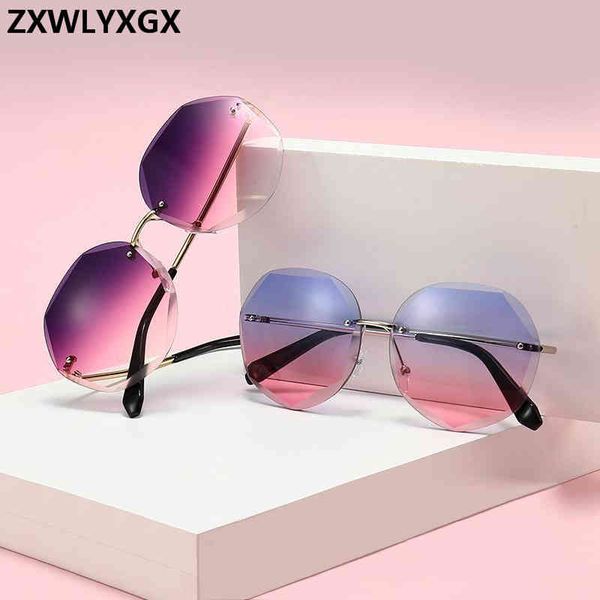zxwlyxgx design fashion lady sun glasses 2020 rimless women sunglasses vintage alloy frame classic brand designer shades oculos, White;black
zxwlyxgx design fashion lady sun glasses 2020 rimless women sunglasses vintage alloy frame classic brand designer shades oculos, White;black