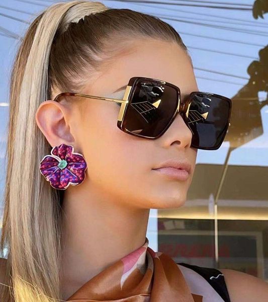 sunglasses 95331 european and american fashion large frame box metal leg women's sunshade glasses anti ultraviolet, White;black
sunglasses 95331 european and american fashion large frame box metal leg women's sunshade glasses anti ultraviolet, White;black