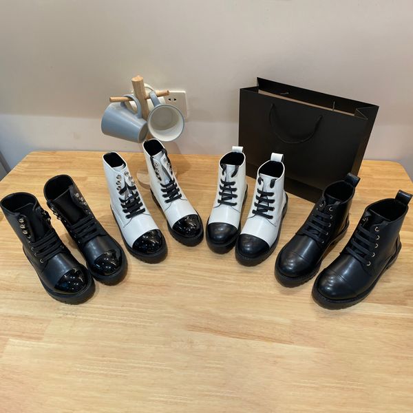 fashion ladies ankle boots with four color optional round-toe lacquered belts with metal buckle decoration suitable for daily wear in spring, Black
fashion ladies ankle boots with four color optional round-toe lacquered belts with metal buckle decoration suitable for daily wear in spring, Black