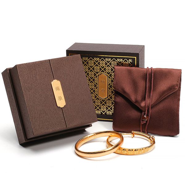 wholesale 2022 new leather paper jewelry packaging box dustproof double open jewelry bracelet necklace ring box flannel bag storage box, Black;white
wholesale 2022 new leather paper jewelry packaging box dustproof double open jewelry bracelet necklace ring box flannel bag storage box, Black;white