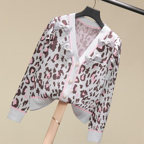 women's knits & tees 2021 autumn french retro jacquard bow sweater coat outer leopard print short top, White
women's knits & tees 2021 autumn french retro jacquard bow sweater coat outer leopard print short top, White