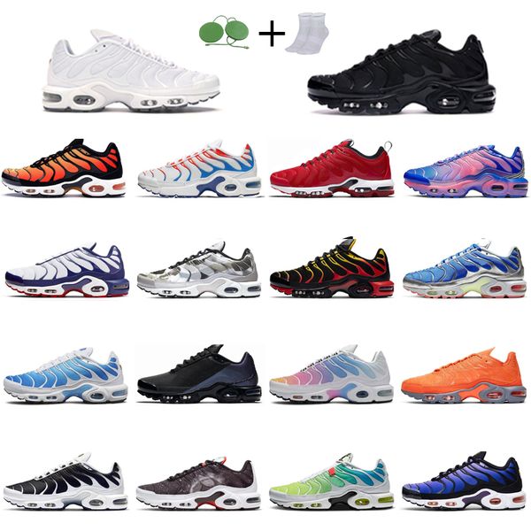 2021 tn plus men women running shoes triple black white hyper royal university red worldwid deluxe sports sneakers size 36-40
2021 tn plus men women running shoes triple black white hyper royal university red worldwid deluxe sports sneakers size 36-40