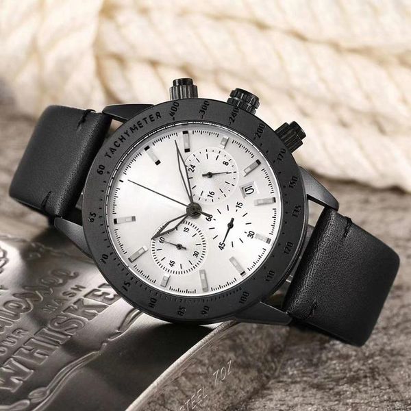 wristwatches quartz watch men casual sports waterproof fashion leather male monterey homme zegarek kwarcowy, Slivery;brown
wristwatches quartz watch men casual sports waterproof fashion leather male monterey homme zegarek kwarcowy, Slivery;brown