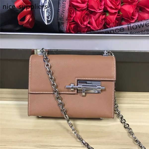 designer luxury crossbody bags single shoulder bag genuine leather chain bag fashion latch lock crocodile real leather bag, Red;black
designer luxury crossbody bags single shoulder bag genuine leather chain bag fashion latch lock crocodile real leather bag, Red;black
