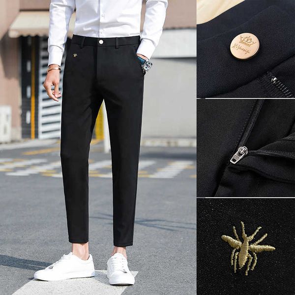 spring stretch business dress pants men fashion embroidery casual slim fit office social streetwear suit trousers pantalon homme 210527, White;black
spring stretch business dress pants men fashion embroidery casual slim fit office social streetwear suit trousers pantalon homme 210527, White;black