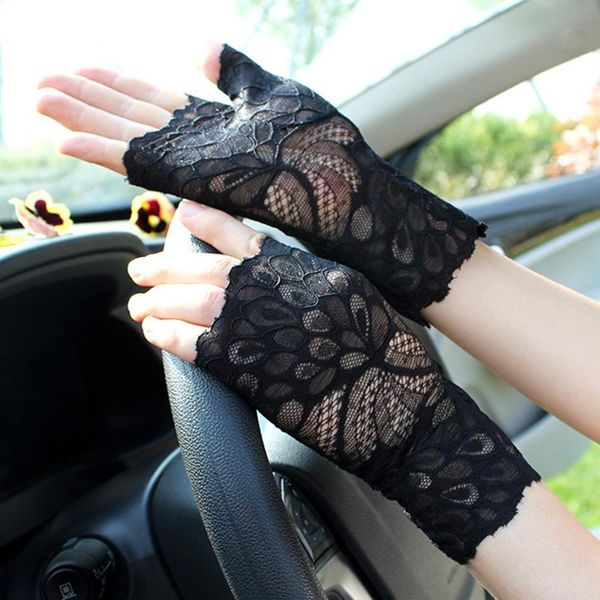 five fingers gloves summer half finger lace for women fashion sunscreen touch screen female driving rose flower pattern, Blue;gray
five fingers gloves summer half finger lace for women fashion sunscreen touch screen female driving rose flower pattern, Blue;gray