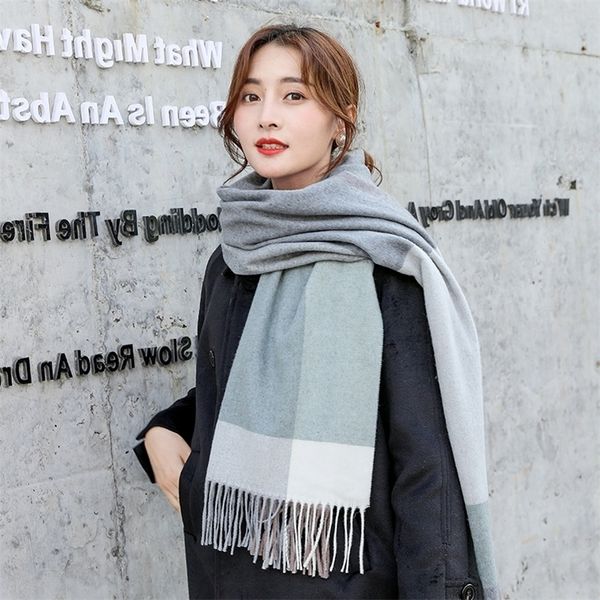 wool scarf fashion square lattice thickened thermal tassel neck autumn and winter color matching for women, Blue;black
wool scarf fashion square lattice thickened thermal tassel neck autumn and winter color matching for women, Blue;black