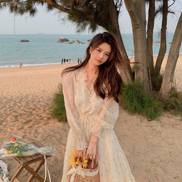 casual dresses elegant sweet retro dress women long sleeve chiffon v-neck floral party beach for females korean autumn 2021, Black;gray
casual dresses elegant sweet retro dress women long sleeve chiffon v-neck floral party beach for females korean autumn 2021, Black;gray