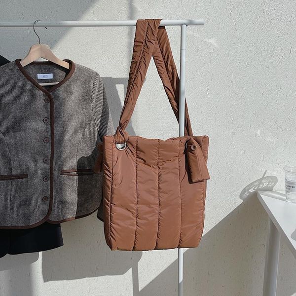 cross body 2021 women cotton bags korean style shoulder bag ladies fill coat middle tote female handbag whole sale
cross body 2021 women cotton bags korean style shoulder bag ladies fill coat middle tote female handbag whole sale