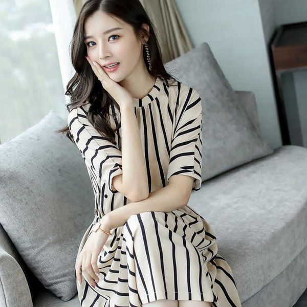 casual dresses women summer dress half sleeves slim fit striped round neck elastic waist swd889, Black;gray
casual dresses women summer dress half sleeves slim fit striped round neck elastic waist swd889, Black;gray