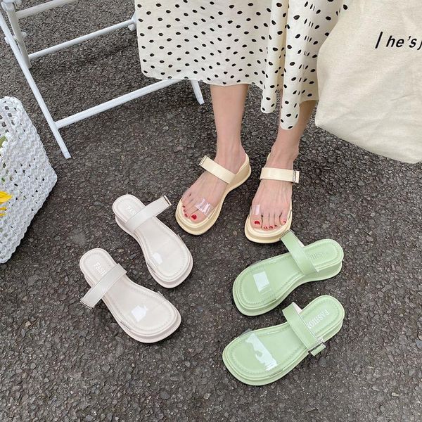 slippers women summer high-heeled shoes lady pantofle luxury slides med on a wedge platform 2021 designer flat rubber scandals p, Black
slippers women summer high-heeled shoes lady pantofle luxury slides med on a wedge platform 2021 designer flat rubber scandals p, Black