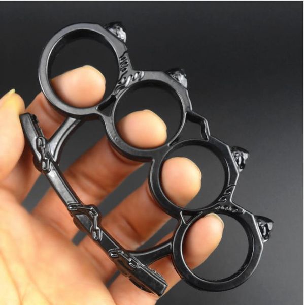 wu medium assassin refers to tiger iron four-finger buckle glove boxing ring hand buckle ring buckle hand support classic version5822
wu medium assassin refers to tiger iron four-finger buckle glove boxing ring hand buckle ring buckle hand support classic version5822