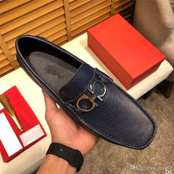 brand fashion summer style soft moccasins designer men loafers genuine leather shoes men flats gommino driving shoes 39-46, Black
brand fashion summer style soft moccasins designer men loafers genuine leather shoes men flats gommino driving shoes 39-46, Black