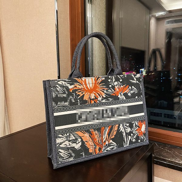 fashion simple hand 2021 new shoulder capacity tote net red shopping bag
fashion simple hand 2021 new shoulder capacity tote net red shopping bag