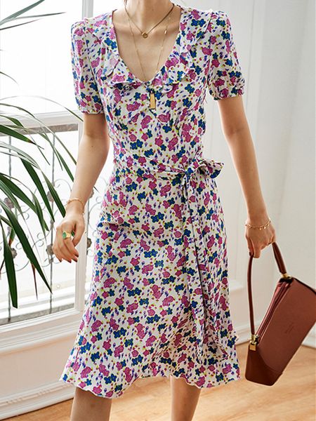 2021 new feminino decote em v de ajuste fino floral impresso lao-up manga curta botes doce vestido com faixas primavera vero 277n, Black;gray
2021 new feminino decote em v de ajuste fino floral impresso lao-up manga curta botes doce vestido com faixas primavera vero 277n, Black;gray