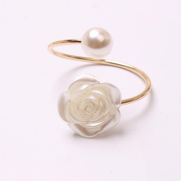 napkin rings 6pcs camellia flower ring buckle holder for wedding party holiday banquet christmas dinner table setting decor
napkin rings 6pcs camellia flower ring buckle holder for wedding party holiday banquet christmas dinner table setting decor