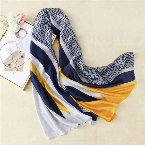70% off design scarf 2021 spring and summer new imitation silk stripe printed long women's sunscreen shawl beach towel gift, Black;purple
70% off design scarf 2021 spring and summer new imitation silk stripe printed long women's sunscreen shawl beach towel gift, Black;purple