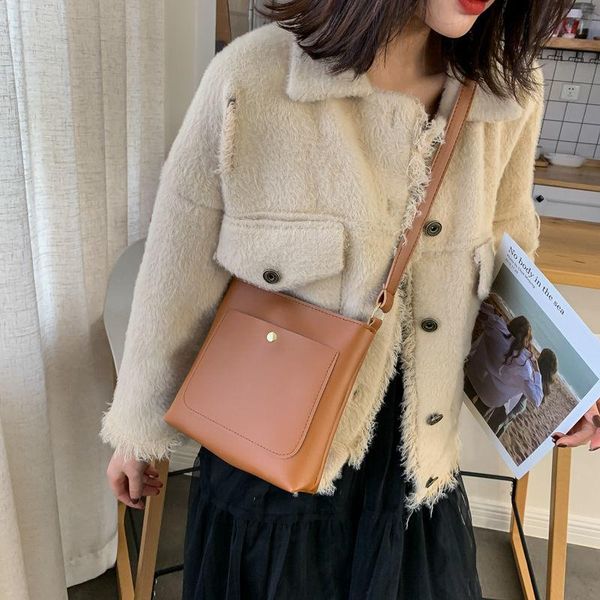 evening bags simple women handbag female small square shoulder bag vintage designer crossbody messenger brand 2021
evening bags simple women handbag female small square shoulder bag vintage designer crossbody messenger brand 2021