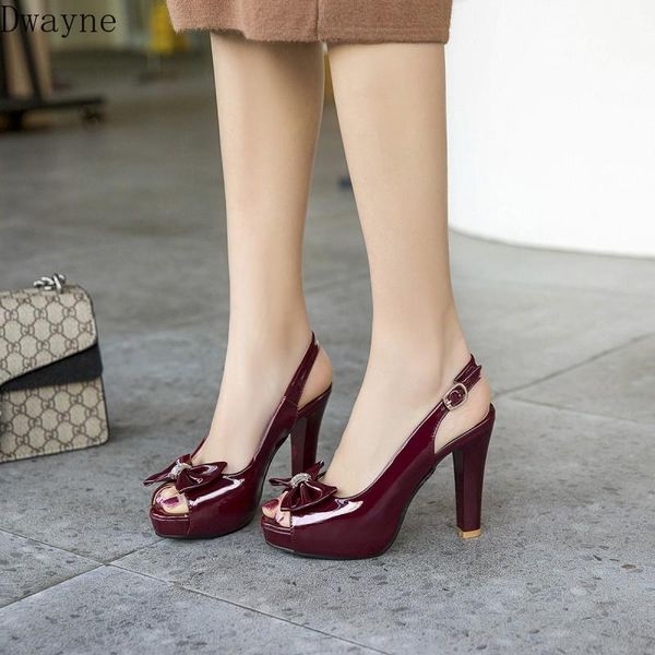 dress shoes 2021 fashion patent leather buckle bow waterproof platform thick with fish mouth cool women, Black
dress shoes 2021 fashion patent leather buckle bow waterproof platform thick with fish mouth cool women, Black