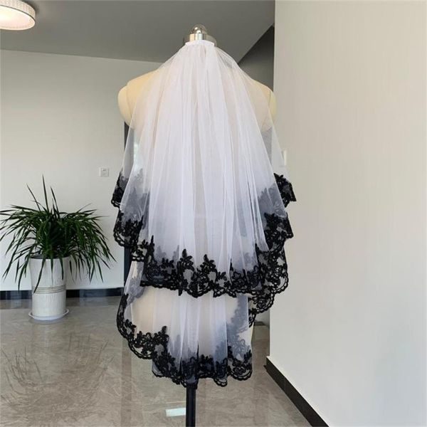 bridal veils short white wedding with black lace appliqued elbow veil comb for bride hearwear cathedral accessories
bridal veils short white wedding with black lace appliqued elbow veil comb for bride hearwear cathedral accessories