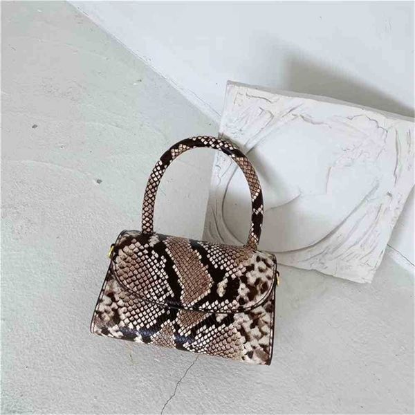 women luxurys designers bags 2021 shop purchase summer fashion crocodile cowhide messenger fashio designer handbag handbags totes crossbody
women luxurys designers bags 2021 shop purchase summer fashion crocodile cowhide messenger fashio designer handbag handbags totes crossbody