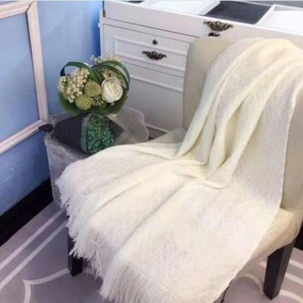 Hot Selling Winter Women Wool Scarf New Arrival Man Womens Plaid Shawl Scarf Lattice Letters Scarves Size 180*45cm Supply, Blue;gray
Hot Selling Winter Women Wool Scarf New Arrival Man Womens Plaid Shawl Scarf Lattice Letters Scarves Size 180*45cm Supply, Blue;gray