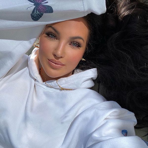 butterfly print sweatshirts casual pullovers womens sweatshirt long sleeve hooded 2021 fall winter streetwear, White
butterfly print sweatshirts casual pullovers womens sweatshirt long sleeve hooded 2021 fall winter streetwear, White