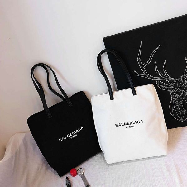 hbp fashion women's new korean literature and art canvas chic simple versatile handbag one shoulder bag
hbp fashion women's new korean literature and art canvas chic simple versatile handbag one shoulder bag