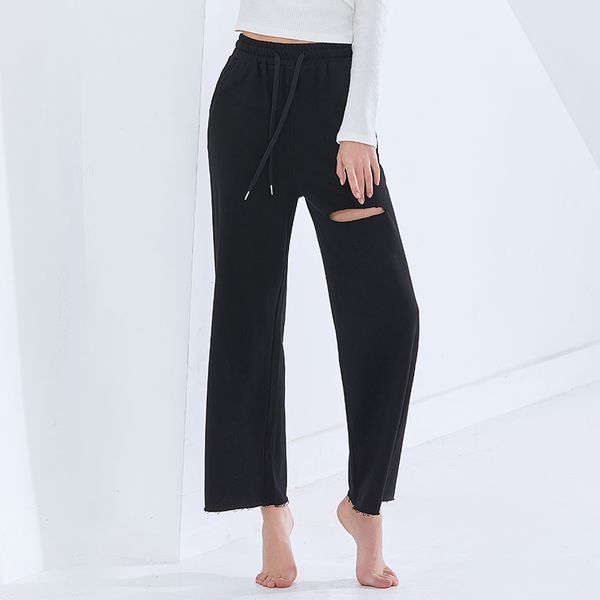 loose minimalist hole trouser for women high waist wide leg straight casual pants female fashion new clothing tide, Black;white
loose minimalist hole trouser for women high waist wide leg straight casual pants female fashion new clothing tide, Black;white