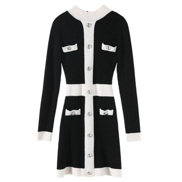 2021 female autumn new black fashion single slices breasted half a tall collar thin sleeve long mesh dress 99nt, Black;gray
2021 female autumn new black fashion single slices breasted half a tall collar thin sleeve long mesh dress 99nt, Black;gray