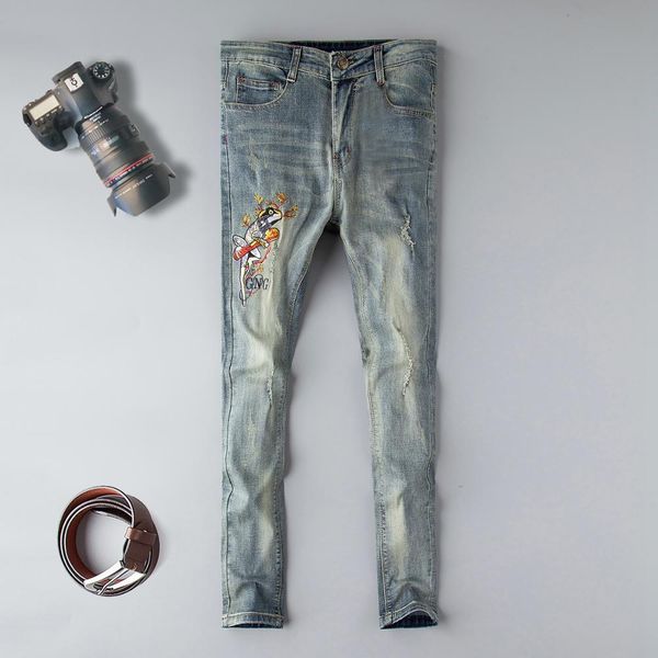 2021 new brand embroidery designer hip hop men trousers regular soft denim streetwear ripped jeans design japanese blue pants trx2, Black
2021 new brand embroidery designer hip hop men trousers regular soft denim streetwear ripped jeans design japanese blue pants trx2, Black