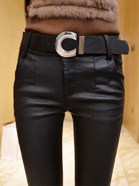 plush thickened matte pu leather for women's autumn winter new style, bottom tight & amp; slim elastic leg pants, Black;white
plush thickened matte pu leather for women's autumn winter new style, bottom tight & amp; slim elastic leg pants, Black;white