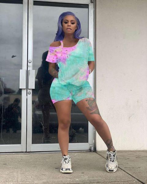 women's tracksuits vazn 2021 lady fashion casual street slim solid color one shoulder hole tie-dye irregular two-piece set, Gray
women's tracksuits vazn 2021 lady fashion casual street slim solid color one shoulder hole tie-dye irregular two-piece set, Gray