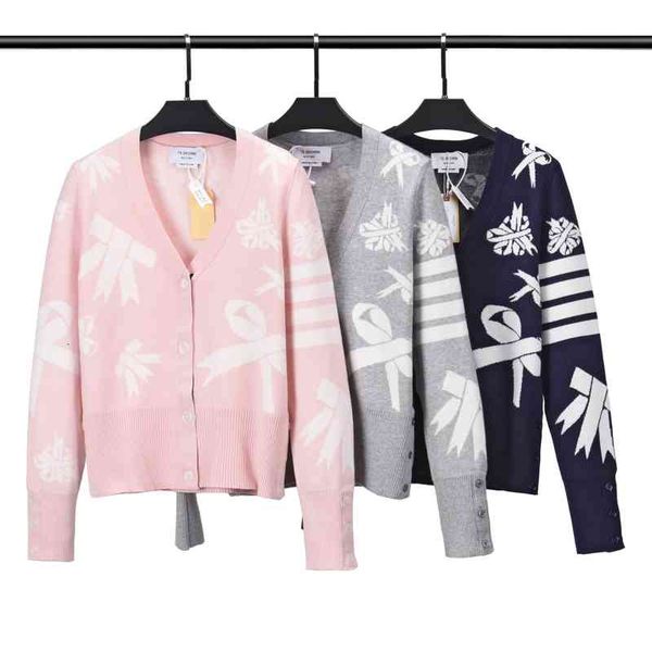 women's sweaters tb browin women cardigan winter wool sweater long sleeve coat v-neck slim bow-knot high street female jacket 3vog, White;black
women's sweaters tb browin women cardigan winter wool sweater long sleeve coat v-neck slim bow-knot high street female jacket 3vog, White;black