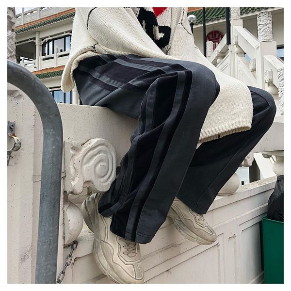 2021 new summer splicing zipper straight tube wide leg men's casual pants street o5wa, Black
2021 new summer splicing zipper straight tube wide leg men's casual pants street o5wa, Black