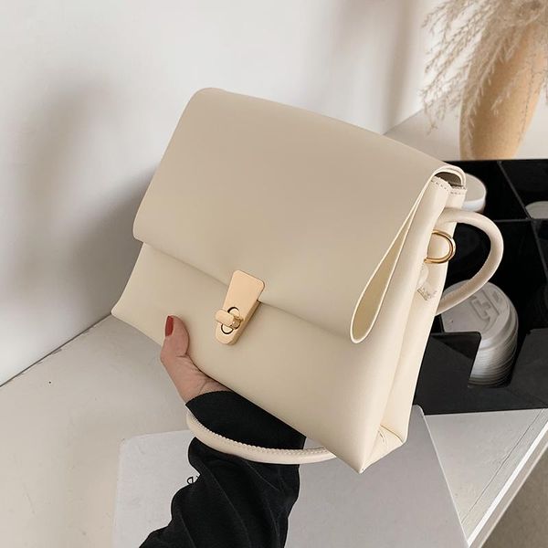 solid color small bag 2021 spring new high-quality pu leather women's designer handbag travel shoulder messenger bag
solid color small bag 2021 spring new high-quality pu leather women's designer handbag travel shoulder messenger bag