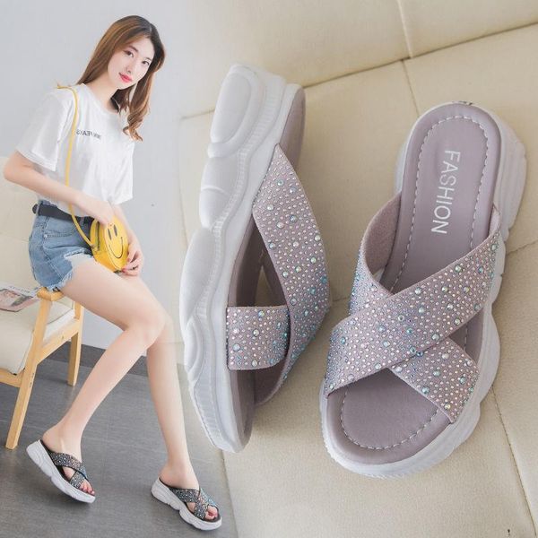 slippers 2021 summer women wear tide super fire rhinestones out on the beach platform sandals and, Black
slippers 2021 summer women wear tide super fire rhinestones out on the beach platform sandals and, Black