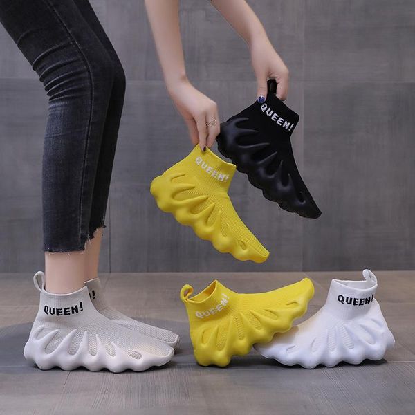 boots 2021 design brand light casual mesh shoes women sneakers sock trend soft breathable sports running fashion, Black 
boots 2021 design brand light casual mesh shoes women sneakers sock trend soft breathable sports running fashion, Black