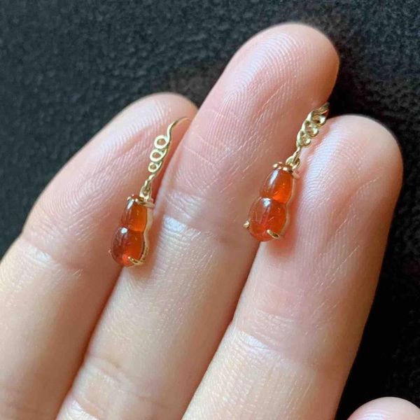 dangle & chandelier original silver inlaid chalcedony red gourd earrings exquisite and elegant charm creative retro female jewelry
dangle & chandelier original silver inlaid chalcedony red gourd earrings exquisite and elegant charm creative retro female jewelry