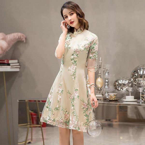 ethnic clothing embroidery flower cheongsam women chinese traditional qipao slim dresses evening banquet gown elegant vestidos plus size 4xl, Red
ethnic clothing embroidery flower cheongsam women chinese traditional qipao slim dresses evening banquet gown elegant vestidos plus size 4xl, Red