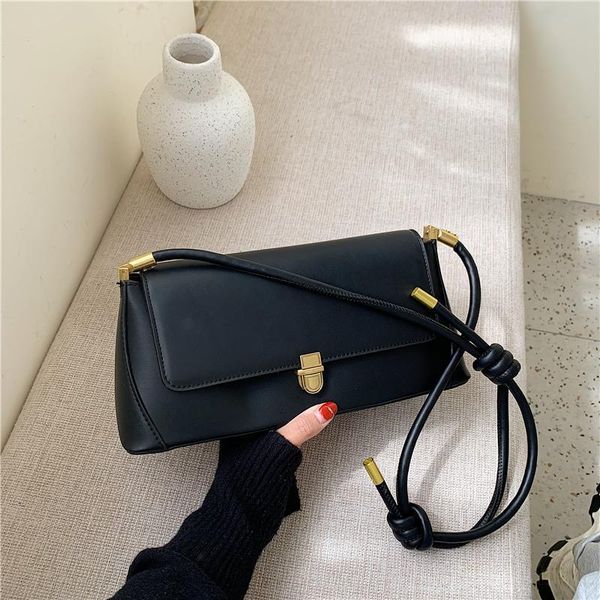 evening bags premium texture handbag female wild french niche underarm bag net red black one-shoulder baguette 2021 luxury
evening bags premium texture handbag female wild french niche underarm bag net red black one-shoulder baguette 2021 luxury