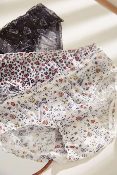 huiguan cute printing summer cartoon low waist mh transparent girl triangle underwear head, Black;white
huiguan cute printing summer cartoon low waist mh transparent girl triangle underwear head, Black;white