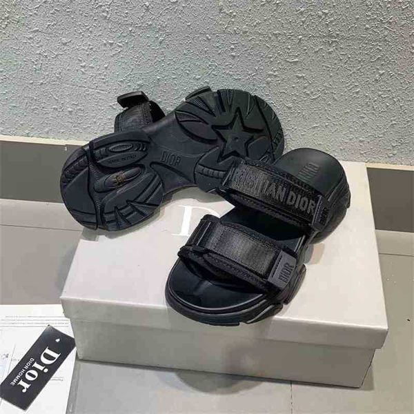 european station 2021 summer new one line slippers women's antiskid going out beach shoes women's muffin thick soled casual shoes, Black
european station 2021 summer new one line slippers women's antiskid going out beach shoes women's muffin thick soled casual shoes, Black