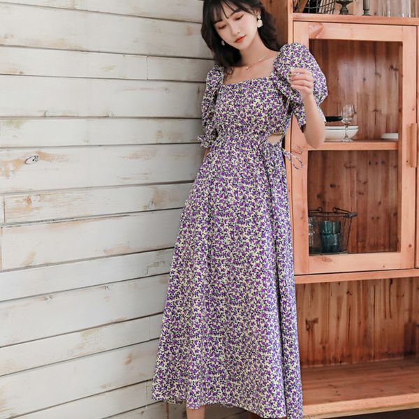 2021 new woman summer floral print long vintage elegant square neck sleeve slim waist holiday beach chiffon robe femme 5w1g, Black;gray
2021 new woman summer floral print long vintage elegant square neck sleeve slim waist holiday beach chiffon robe femme 5w1g, Black;gray
