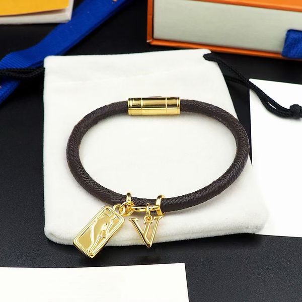 europe america fashion men lady women round print flower with v initials square charm leather hang it bracelet bangle mp299d, Black
europe america fashion men lady women round print flower with v initials square charm leather hang it bracelet bangle mp299d, Black