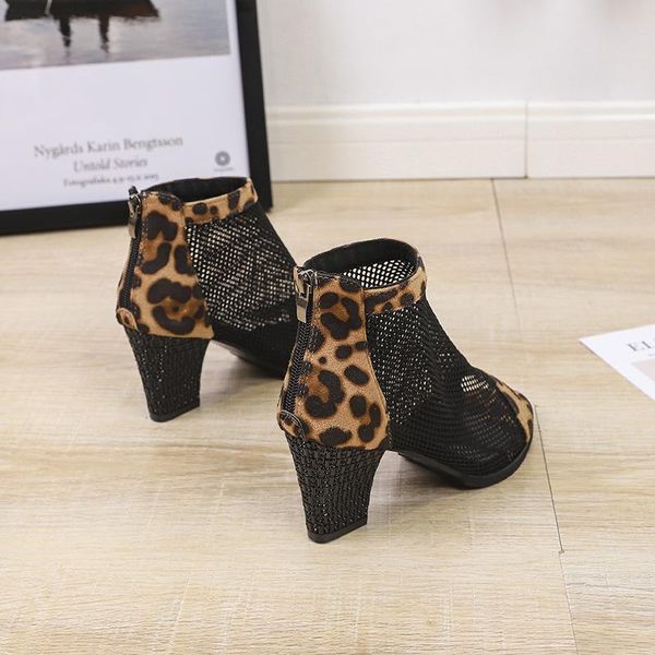 boots 2021 summer chunky heel peep-toe sandals women's non-slip wear-resistant sandal big size 43, Black
boots 2021 summer chunky heel peep-toe sandals women's non-slip wear-resistant sandal big size 43, Black