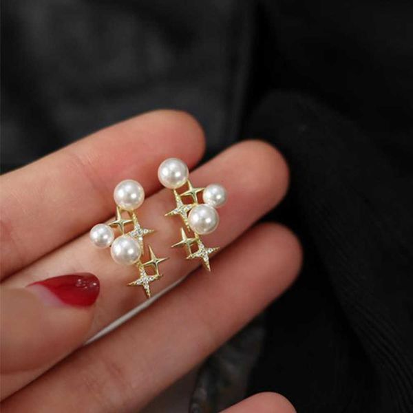 2021 korean small star modelling fashion drop elegant temperament joker sweet pearl women fine earrings trend, Golden
2021 korean small star modelling fashion drop elegant temperament joker sweet pearl women fine earrings trend, Golden