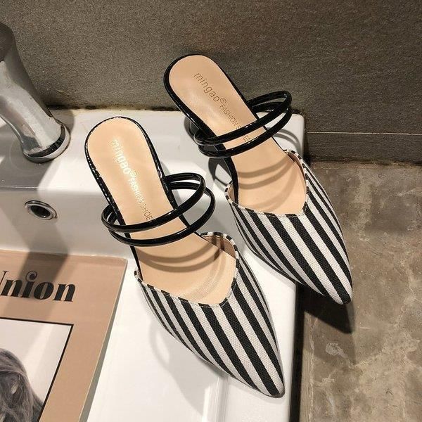 slippers pointed toe casual flock shoes woman 2021 pantofle med female mule heeled mules luxury cover high slides rome pu, Black
slippers pointed toe casual flock shoes woman 2021 pantofle med female mule heeled mules luxury cover high slides rome pu, Black
