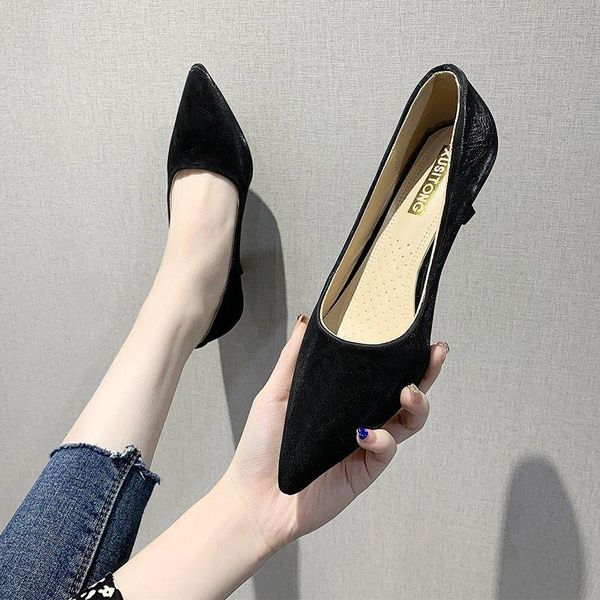 fashion ladies high-heeled 2021 spring summer black pointed toe casual high middle heels pink 4cm low heel pumps women shoes
fashion ladies high-heeled 2021 spring summer black pointed toe casual high middle heels pink 4cm low heel pumps women shoes